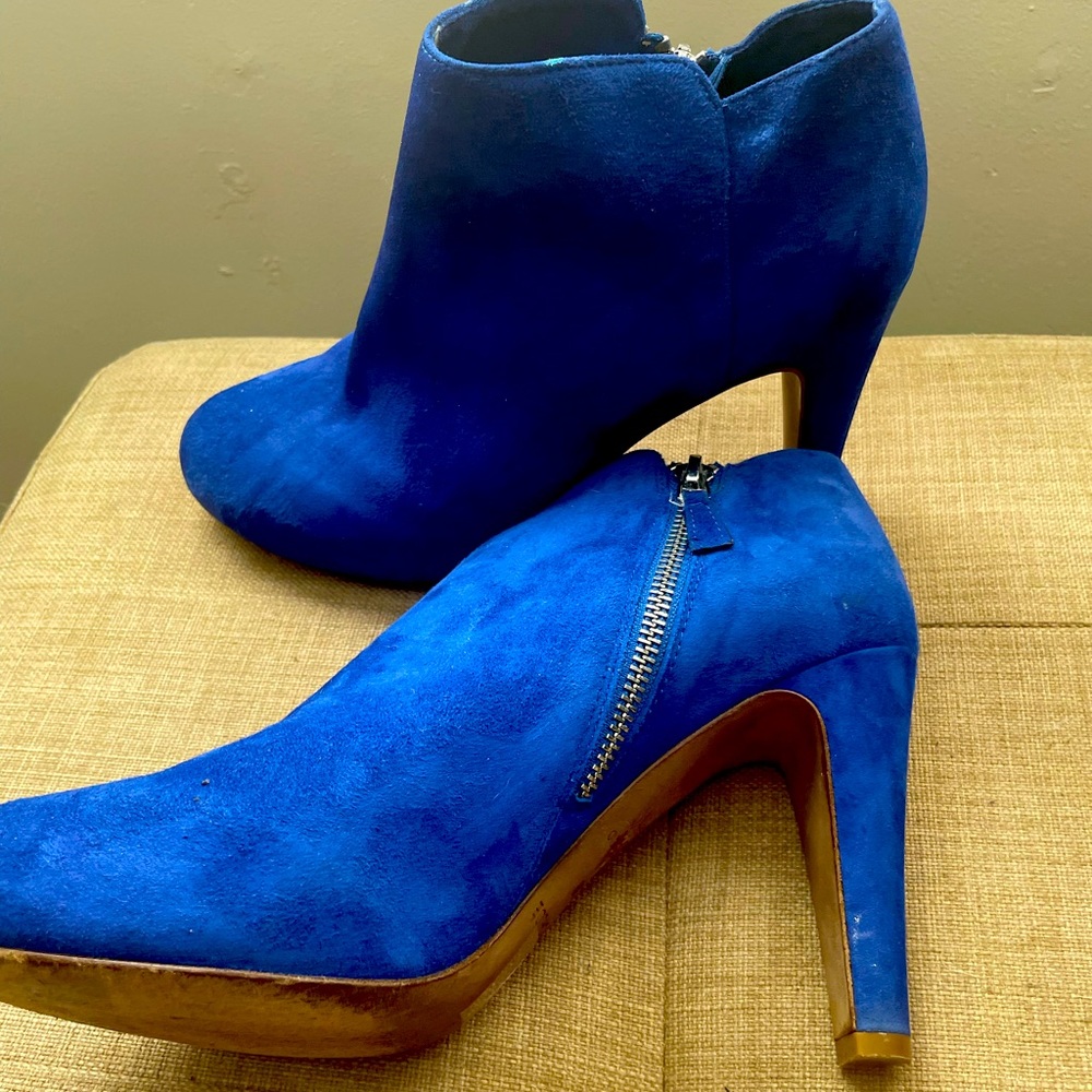 Beautiful See by CHOLE butter soft blue suede boots. Very comfortable. Size 39/8